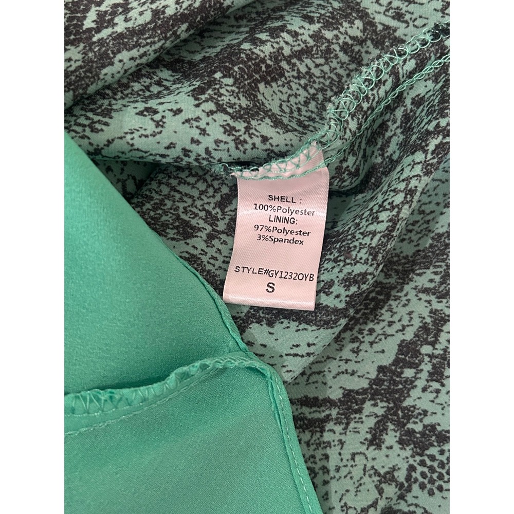 DO+BE Emerald Venom Tie-Waist Midi Dress Women's Small Snake Print Cap Sleeve - Picture 10 of 12